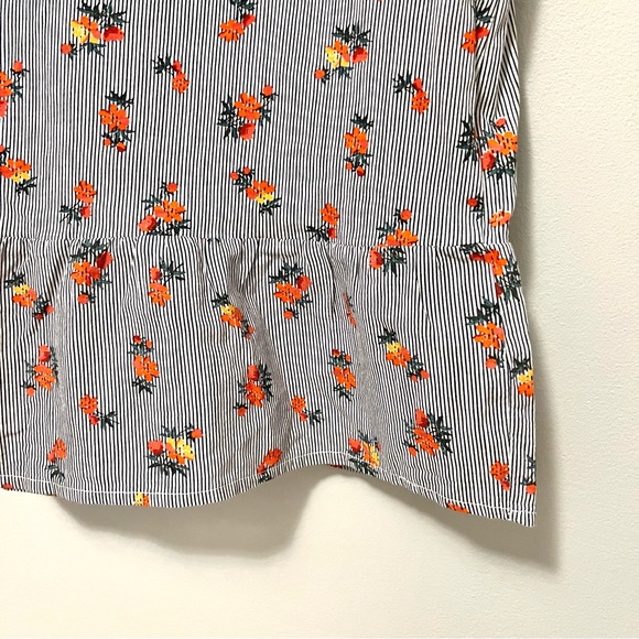 🔥 ASOS blue white striped red floral ruffle hem peplum short sleeve top - Picture 8 of 16